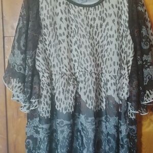 Anthony Richards Black and White Blouse